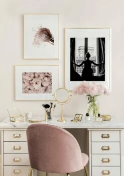 Girl In Paris Window Plakat -POSTERSTORE Salg p13 second 46171